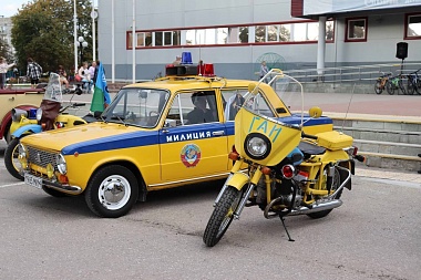 В Касимове прошла ретровыставка автомобилей милиции СССР