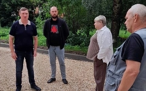 Депутаты гордумы проверили ход ремонта дворов в Рязани