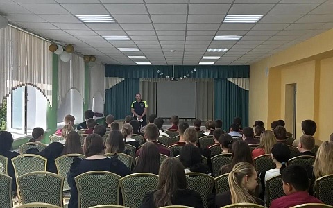 В Шиловском районе сотрудники Госавтоинспекции провели беседу со школьниками 