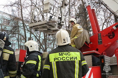 Вспыхнула сцена: в Рязани 56 человек тушили условный пожар в театре драмы