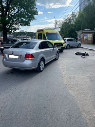 В Рязани 72-летний водитель сбил рязанца на электросамокате