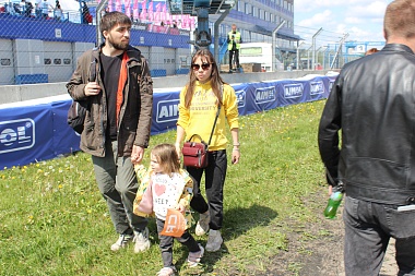 Фоторепортаж: второй день Межрегионального чемпионата по дрифту в Рязани