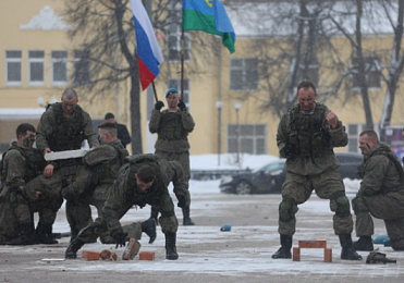 Рязанские курсанты-десантники продолжают 850-километровый лыжный поход в память о Вяземской операции