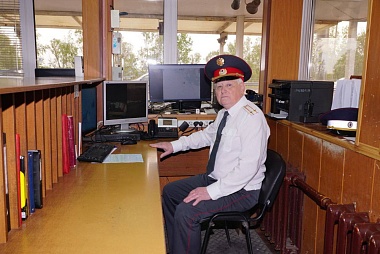 Ветераны ГАИ вышли на службу в честь наступающего праздника