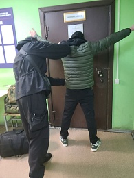 Насильника и других иностранцев-преступников выслали из Рязани на родину