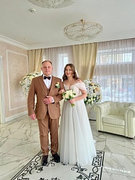 Лето любви: Рязанский ЗАГС показал фотосессии свадеб с июня по август