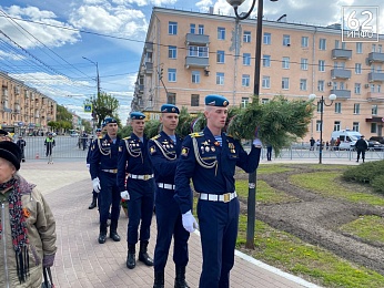 В Рязани День Победы отмечают в Кремлевском сквере и на площади Победы - 62ИНФО В Рязани День Победы отмечают в Кремлевском сквере и на площади Победы