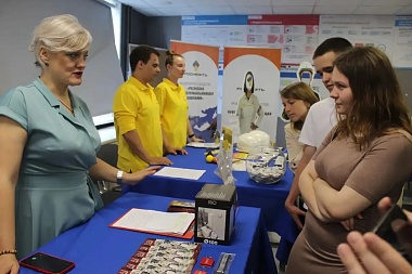 Больше 100 вакансий представили инвесткомпании-партнеры Корпорации развития на ярмарке трудоустройства