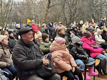 Новая сцена под открытым небом открылась у Дворца молодёжи в Рязани