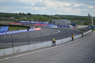 Скорость и рёв моторов: фоторепортаж с Межрегионального чемпионата по дрифту в Рязани 