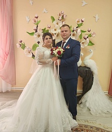 Рязанский ЗАГС показал фото свадеб лета-2024