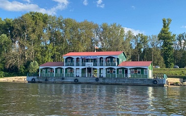 Прогулка на катере по Оке: как провести летние выходные в Рязани