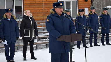Курсанты РВВДКУ отправились в лыжный поход на 710 км в честь участников СВО