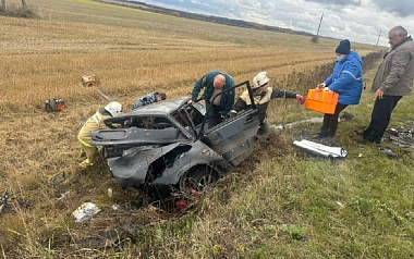 У Сапожка в ДТП с ВАЗ и Volkswagen Polo погибли 4-летняя девочка и двое мужчин