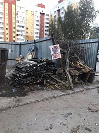 Рязанцев поймали за подкидыванием строительного мусора во дворы