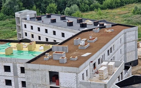 В Рязани продолжается строительство школы в Мервино