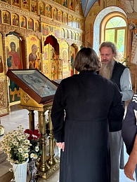 Копия чудотворной иконы Богородицы в подлинном окладе передана Пронской обители