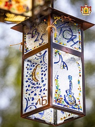 В школе Спасского района повесили новый выпускной фонарик