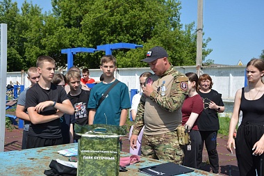 Участник «ГЕРОИ62» Сергей Исаев прошёл стажировку с главой Сараевского района