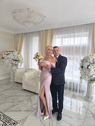 Лето любви: Рязанский ЗАГС показал фотосессии свадеб с июня по август