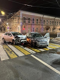 Опубликован момент аварии у филармонии с пострадавшим подростком