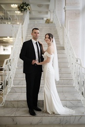 Стильные невесты, эффектные женихи: рязанцам показали самые яркие свадьбы лета