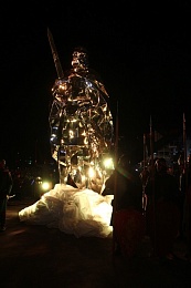 Памятник Олегу Рязанскому открыли в Рязани на Бульваре Победы