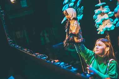 Рязанский театр кукол показал теплую новогоднюю премьеру "Морозко"