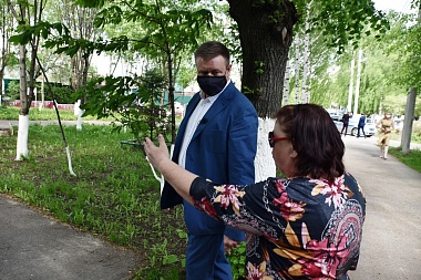 Любимов встретился с активистами ТОС посёлка Никуличи - 62ИНФО Любимов встретился с активистами ТОС посёлка Никуличи