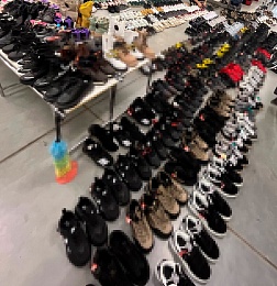 Рязанская полиция изъяла из магазина поддельную обувь и одежду на 1,4 млн рублей