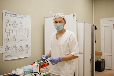 Год коронавируса в Рязани. Глава инфекционного отделения больницы имени Семашко — о первом пациенте, «плюсах» пандемии и рыбалке