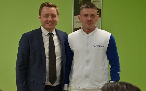 Денис Боков встретился с участниками кадрового проекта «Герои62»