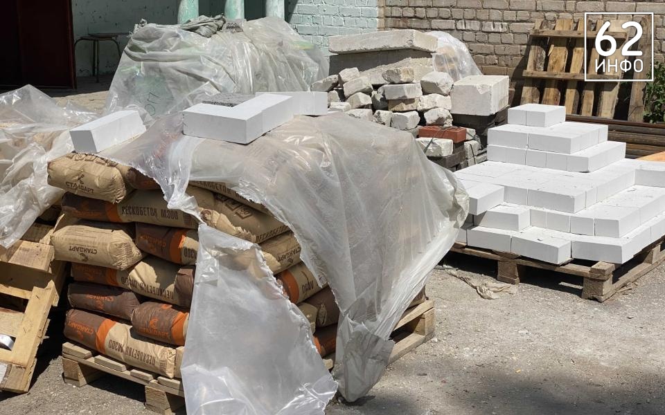 Власти отреагировали на жалобы о некачественном ремонте в посёлке Сынтул - 62ИНФО