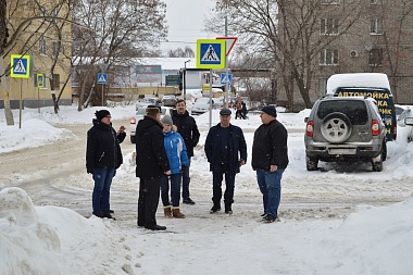Мэр Рязани Сорокина проверила уборку снега во дворах совместно с Госжилинспекцией 