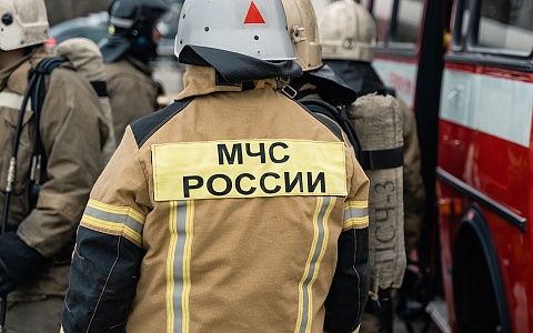Заброшенное здание дважды горело на Каширина в Рязани