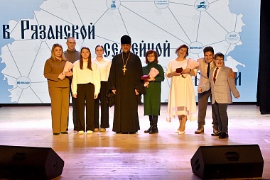 В Рязани отметили День матери концертом и мастер-классами