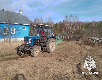 В деревнях Петряево и Чарсуль под Клепиками сгорели 11 строений