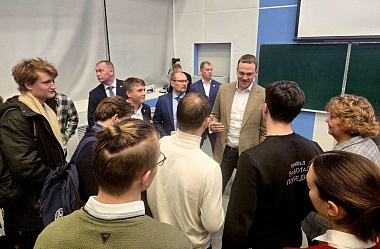 Губернатор Павел Малков встретился с рязанскими студентами МФТИ