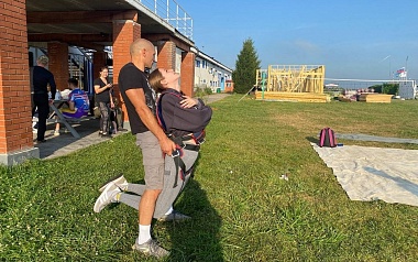 Отдых для отчаянных в Рязани: впечатления от первого прыжка с парашютом