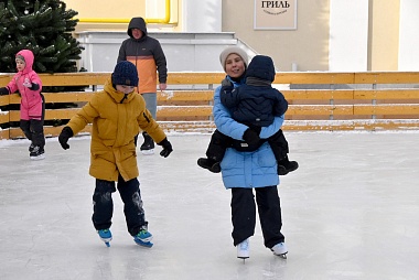 Зимний фестиваль «Время чудес» начал работу на Рязанской ВДНХ