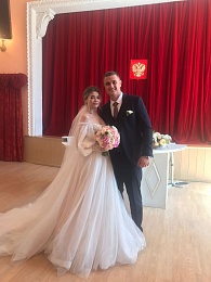 Рязанский ЗАГС показал лучшие фото свадеб 2023 года