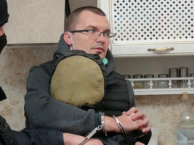 Дочерей Елены Логуновой могут передать под опеку родителям её убийцы Дочерей Елены Логуновой могут передать под опеку родителям её убийцы