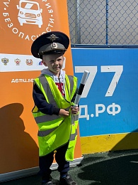 Во дворе рязанского ЖК «Гранд Комфорт» прошёл праздник «Детская безопасность на дорогах»