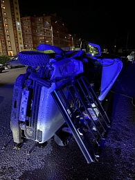 Водитель без прав врезался в припаркованный грузовик в Семчине