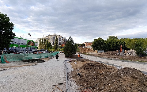Заброшенную ледовую арену убрали с Лыбедского бульвара