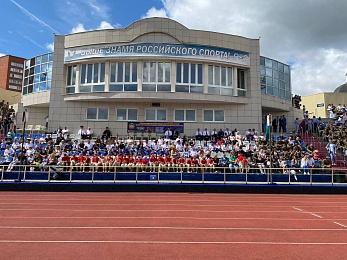 В Рязани День ВДВ отметили показательными выступлениями десантников и прыжками с парашютом