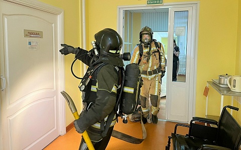 В больнице Семашко отработали эвакуацию пациента