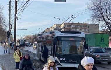 На Касимовском шоссе в Рязани из-за вставших троллейбусов образовалась пробка 