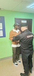 Отчисленного студента отправили из Рязани в Африку с полицией
