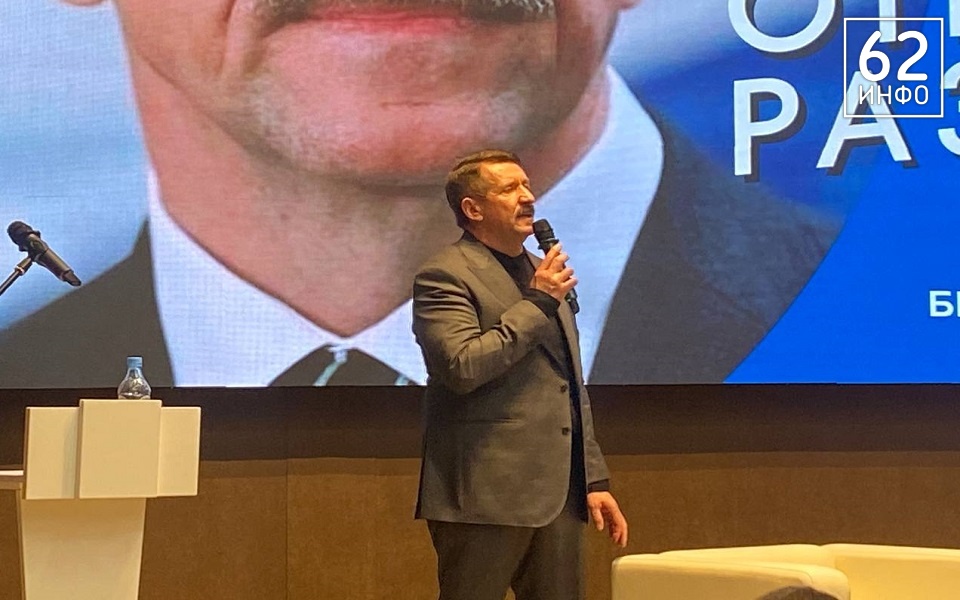 В Рязани в библиотеке имени Горького прошла встреча с Виктором Бутом - 62ИНФО В Рязани в библиотеке имени Горького прошла встреча с Виктором Бутом - 62ИНФО